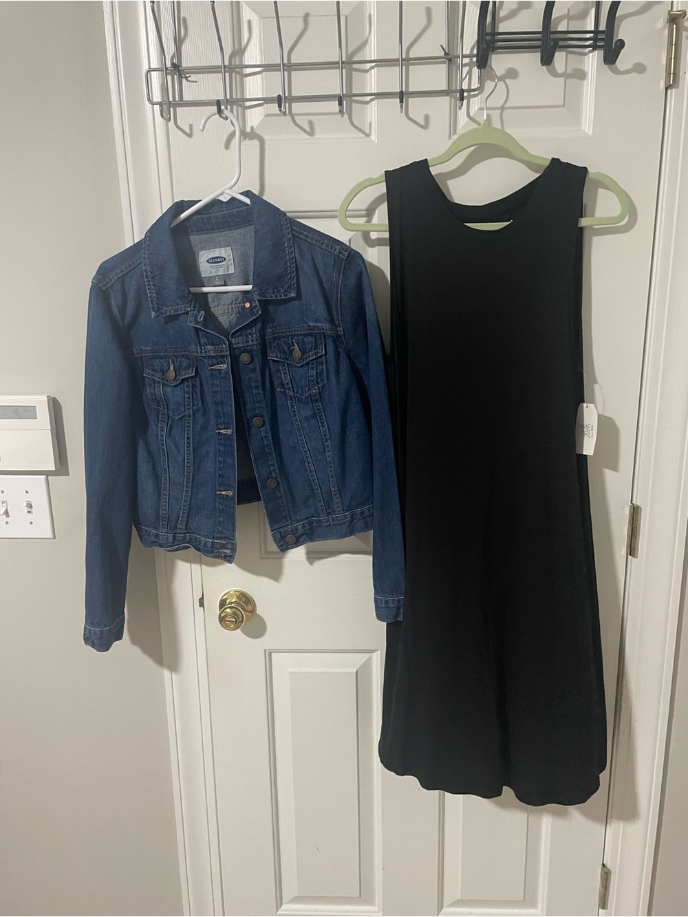 Black Sleeveless Midi Dress nwt large old navy jacket